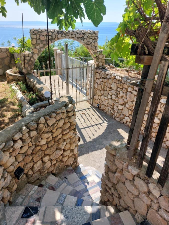 Apartmani Denis Stara Baška Exteriér fotografie