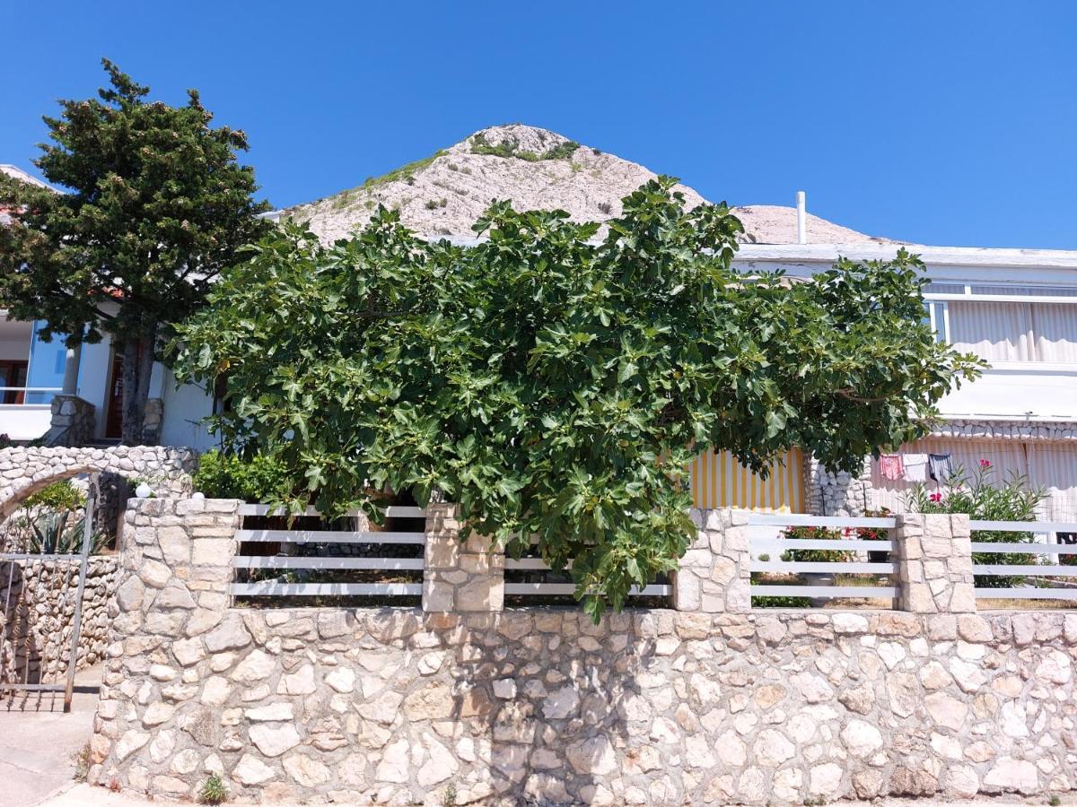 Apartmani Denis Stara Baška Exteriér fotografie