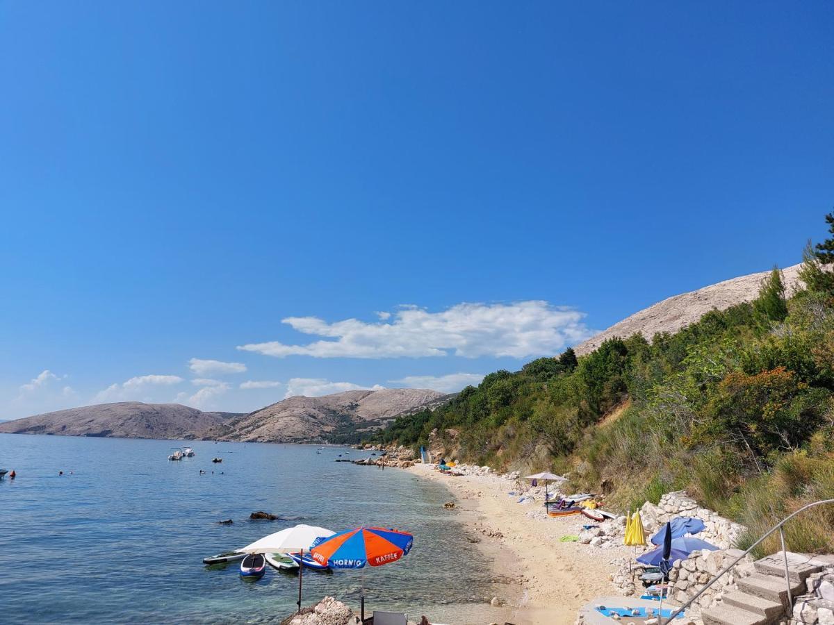 Apartmani Denis Stara Baška Exteriér fotografie